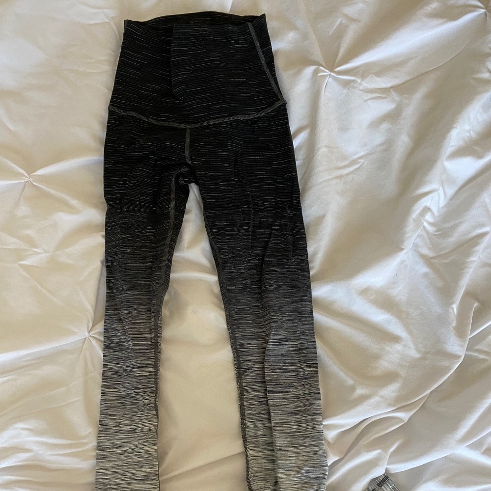 Lululemon leggings
